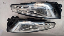 Laden Sie das Bild in den Galerie-Viewer, Frontscheinwerfer Audi A1 8XA941005 8XA941006 Xenon Rechts oder Links SCH1981331160wb