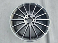 Laden Sie das Bild in den Galerie-Viewer, 1x Alufelge 18 Zoll 8.0&quot; 5x112 48ET A1764010502 Mercedes-Benz W176 Rim Wheel