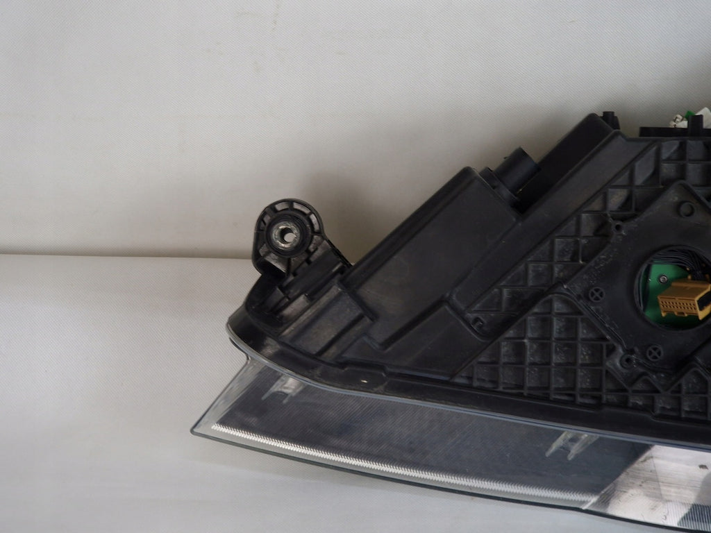 Frontscheinwerfer Skoda Superb III 3V1941016B Xenon Rechts Headlight