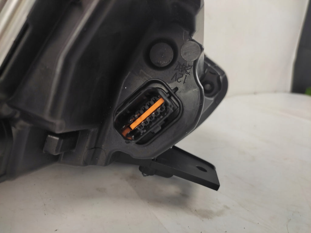 Frontscheinwerfer Renault Captur II 260104525R Full LED Rechts Headlight SCH8277336427go