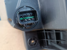 Load image into Gallery viewer, Frontscheinwerfer Kia Soul III Links Scheinwerfer Headlight SCH7393925533gp