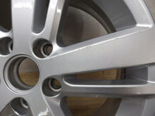 Load image into Gallery viewer, 1x Alufelge 16 Zoll 6.5&quot; 5x112 50ET Glanz Silber 5K0601025AM VW Golf Vi