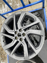 Load image into Gallery viewer, 1x Alufelge 19 Zoll 8.0" 5x108 45ET Glanz Graphit FK7M1007 Land Rover Rim Wheel FEL3737881564dq
