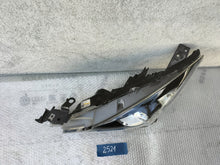 Load image into Gallery viewer, Frontscheinwerfer Mazda 3 B45A51040 Links Scheinwerfer Headlight SCH7983898365op