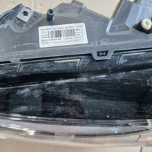 Laden Sie das Bild in den Galerie-Viewer, Frontscheinwerfer Ford Mondeo DS73-13W030-BE DS7313W030BE 13W030 85122000 Links SCH9555506942tg