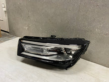 Laden Sie das Bild in den Galerie-Viewer, Frontscheinwerfer Audi Q5 80A941043 Links Scheinwerfer Headlight