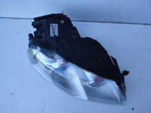 Load image into Gallery viewer, Frontscheinwerfer VW Passat 3C0941754G Xenon Rechts Scheinwerfer Headlight SCH1871414494gz