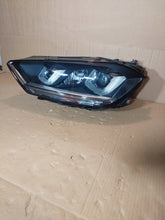 Load image into Gallery viewer, Frontscheinwerfer VW Golf Sportsvan 517941033B LED Links Scheinwerfer Headlight SCH2510949308zu
