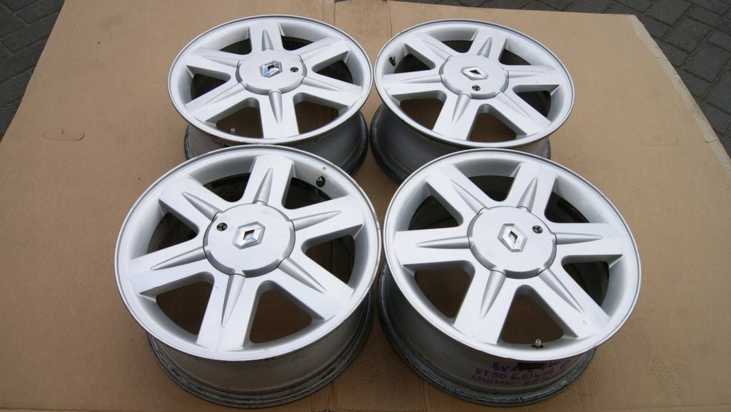 4x Alufelge 16 Zoll 6.5" 5x108 50ET Glanz Silber RE7601 Renault Rim Wheel FEL1914502659de