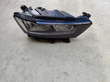 Laden Sie das Bild in den Galerie-Viewer, Frontscheinwerfer VW T Roc T-Roc 2GA941006B Rechts Scheinwerfer Headlight SCH4640626793zl