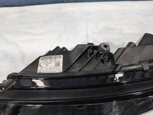Laden Sie das Bild in den Galerie-Viewer, Frontscheinwerfer Skoda Fabia I 6V1941015D Vorderseite Scheinwerfer Headlight SCH1301356528mb