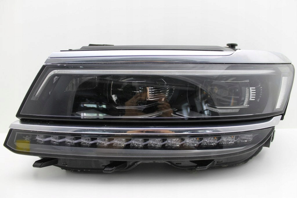 Frontscheinwerfer VW Tiguan 5NB941081D LED Ein Stück (Rechts oder Links)