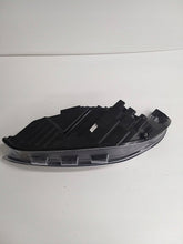 Laden Sie das Bild in den Galerie-Viewer, Frontscheinwerfer Ford Focus NX7B-13E014-CD Full LED Rechts Headlight SCH9325022799rv