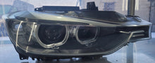 Laden Sie das Bild in den Galerie-Viewer, Frontscheinwerfer BMW F30 7259546 Rechts Scheinwerfer Headlight SCH3026525715gt
