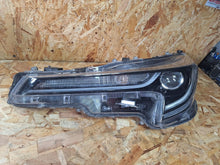 Load image into Gallery viewer, Frontscheinwerfer Toyota Corolla VAY3265 Links Scheinwerfer Headlight SCH9242662952js