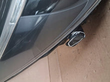 Laden Sie das Bild in den Galerie-Viewer, Frontscheinwerfer Toyota Yaris Rechts Scheinwerfer Headlight SCH6289802803mt