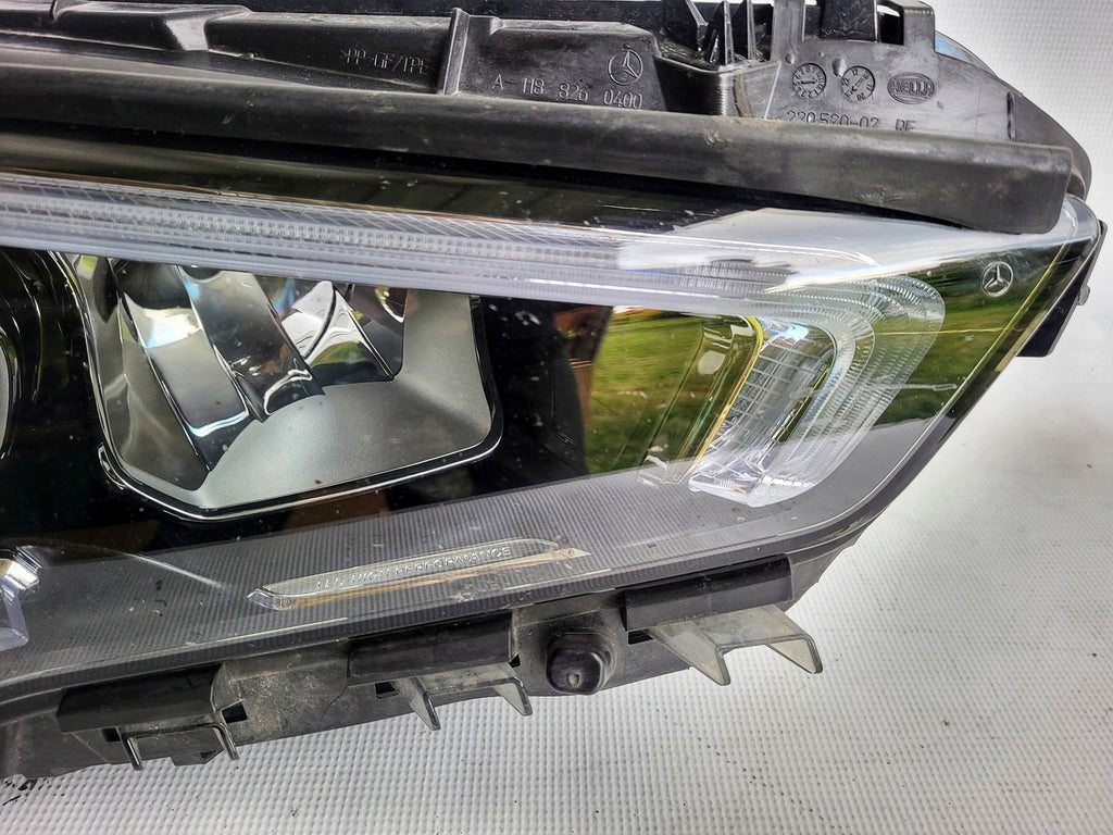 Frontscheinwerfer Mercedes-Benz Cla A1189068400 LED Rechts Headlight SCH5375811446kc