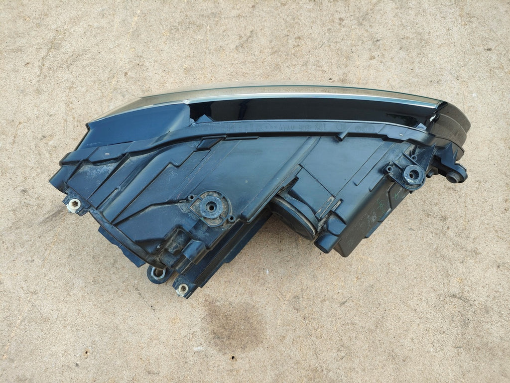 Frontscheinwerfer VW Jetta Links Scheinwerfer Headlight SCH6162659443me