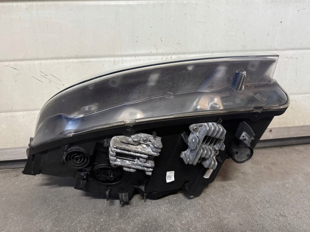 Frontscheinwerfer BMW X1 E84 7290240 90018091 Rechts Scheinwerfer Headlight SCH4643667235vv