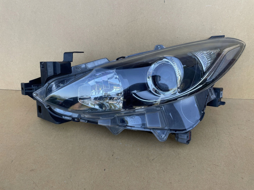 Frontscheinwerfer Mazda III BHR1-51040 Links Scheinwerfer Headlight