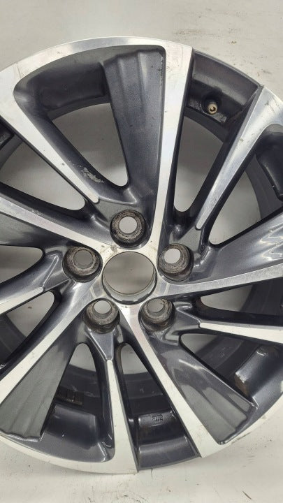 1x Alufelge 16 Zoll 5x114.3 Lexus Ct Rim Wheel FEL4682214839er