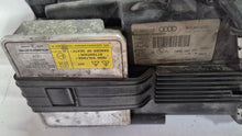 Laden Sie das Bild in den Galerie-Viewer, Frontscheinwerfer Audi A4 B6 8H0941003D Xenon Links Scheinwerfer Headlight SCH8985215648es