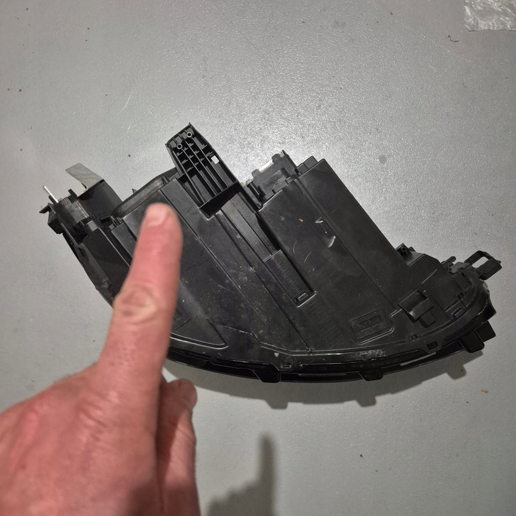 Frontscheinwerfer VW Passat 3J1941005 Links Scheinwerfer Headlight SCH8663637417ip