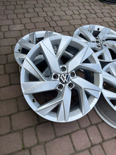 Load image into Gallery viewer, 4x Alufelge 18 Zoll 7.0" 5x114.3 43ET Glanz 5NA601025AD VW Passat Tiguan Arteon FEL8738983055ku