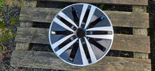 Laden Sie das Bild in den Galerie-Viewer, 1x Alufelge 17 Zoll 6.5" 5x112 A1774010200 Mercedes-Benz W177 Rim Wheel FEL2025371422vr