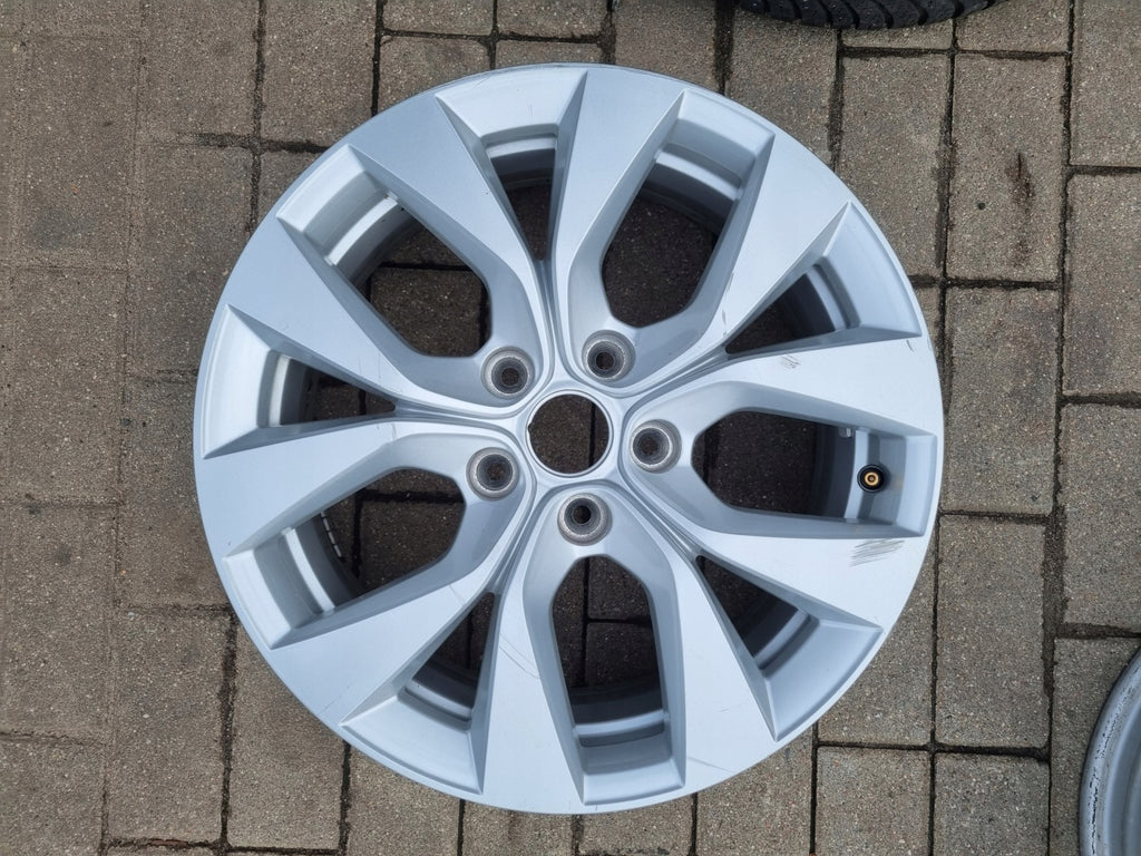 1x Alufelge 17 Zoll 7.0" 5x114.3 35ET Glanz Silber 403001698R Renault Rim Wheel FEL7455454039uj