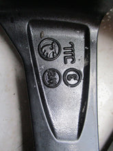 Laden Sie das Bild in den Galerie-Viewer, 1x Alufelge 16 Zoll 7.0&quot; 5x100 46ET Glanz Graphit 6V0601025J Mg Fabia Iii