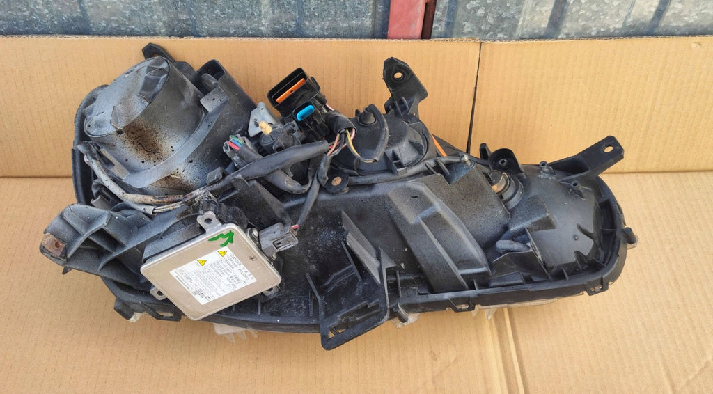 Frontscheinwerfer Mitsubishi Outlander II P8597 Xenon Rechts oder Links