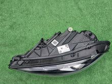 Load image into Gallery viewer, Frontscheinwerfer Mercedes-Benz W177 A1779062700KZ Links Scheinwerfer Headlight SCH7615843434ik