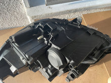 Laden Sie das Bild in den Galerie-Viewer, Frontscheinwerfer Peugeot 208 73312206 9833036180 LED Rechts Headlight