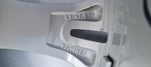 Laden Sie das Bild in den Galerie-Viewer, 1x Alufelge 17 Zoll 7.0&quot; 4x108 47,5ET Glanz Silber C1BC-MA Ford Fiesta Rim Wheel