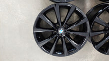 Load image into Gallery viewer, 4x Alufelge 18 Zoll 8.0" 5x112 30ET Glanz Schwarz 6867338 BMW 5 G31 G30 G11 G12 FEL4169952855ra