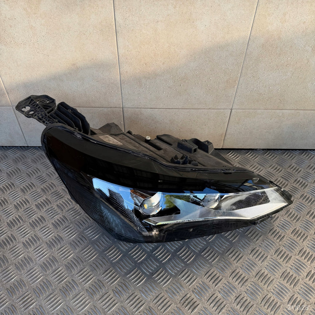 Frontscheinwerfer Peugeot 3008 9836230580 9836230680 LED Ein Satz Headlight SCH3356266844ep