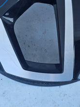 Laden Sie das Bild in den Galerie-Viewer, 1x Alufelge 19 Zoll 7.5&quot; 5x112 50ET 10A601025J VW Id.3 Rim Wheel