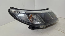 Laden Sie das Bild in den Galerie-Viewer, Frontscheinwerfer Saab 9-3 93 12770150 Xenon Rechts Scheinwerfer Headlight