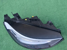 Load image into Gallery viewer, Frontscheinwerfer VW I 10B941006A Full LED Rechts Scheinwerfer Headlight SCH8227420532nt