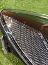 Laden Sie das Bild in den Galerie-Viewer, Frontscheinwerfer Ford Kuga L541844 Rechts Scheinwerfer Headlight SCH7309337345at