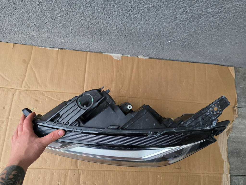 Frontscheinwerfer Dacia Sandero III 260605914R LED Ein Stück (Rechts oder Links)