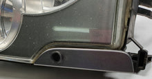 Laden Sie das Bild in den Galerie-Viewer, Frontscheinwerfer Land Rover Range III L322 XBC000493 Links Headlight SCH5550668132de