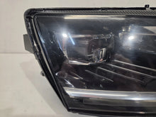 Load image into Gallery viewer, Frontscheinwerfer Skoda Octavia III 5E1941018D Rechts Scheinwerfer Headlight SCH2653141783gl