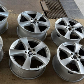 4x Alufelge 18 Zoll 8.0