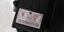 Laden Sie das Bild in den Galerie-Viewer, Frontscheinwerfer Audi A4 8K0941003G Xenon Links Scheinwerfer Headlight