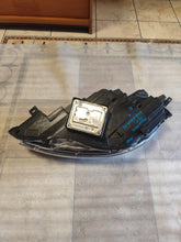 Laden Sie das Bild in den Galerie-Viewer, Frontscheinwerfer Ford Kuga LV4B-13E016-AS Rechts Scheinwerfer Headlight SCH8619120704vk