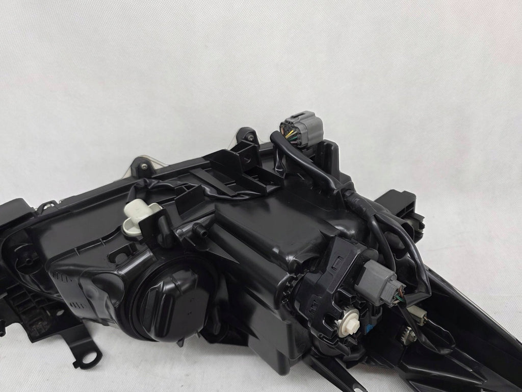 Frontscheinwerfer Mazda III B45A-51040 Links Scheinwerfer Headlight