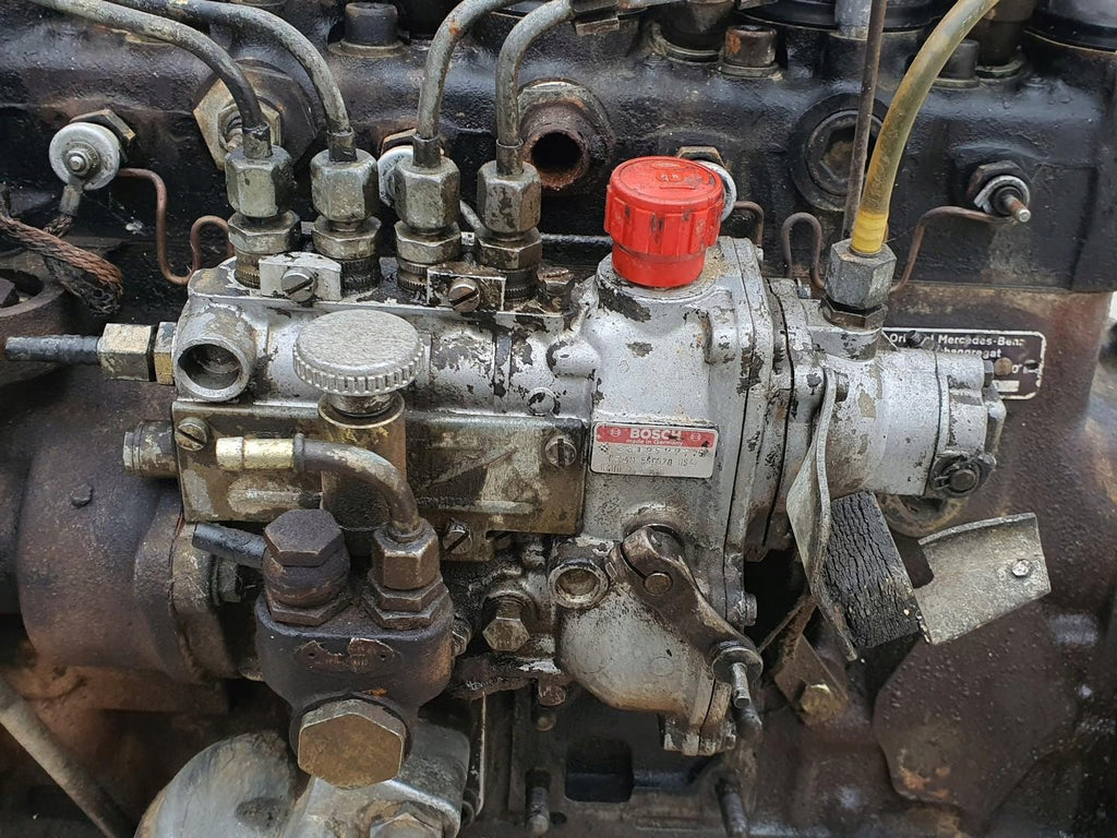 Motor Mercedes-Benz W123 W115 615912 2.2 60PS 44kW Diesel Engine Komplett