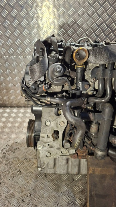 Motor VW Touran DGDA 1.6 TDI 115PS 85kW 2016 Engine Unkomplett MOT9628932716tw